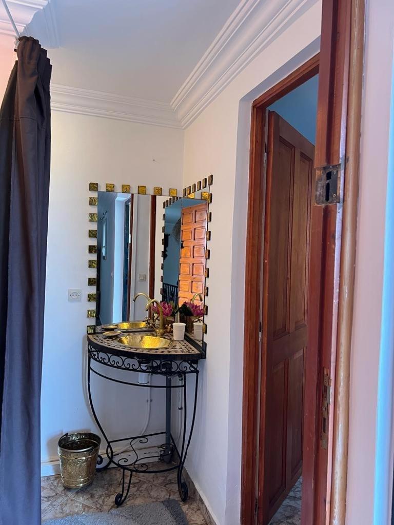 Riad Palmier Fleuri Marrakesh Luaran gambar