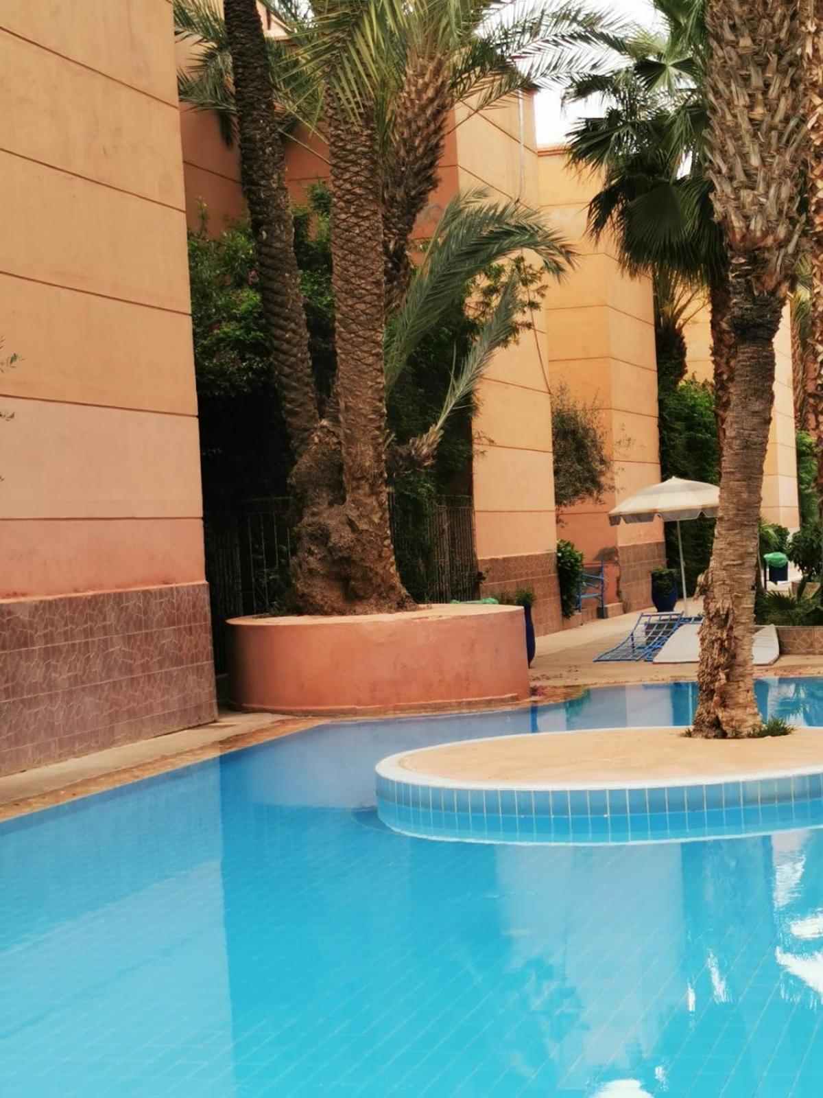Riad Palmier Fleuri Marrakesh Luaran gambar